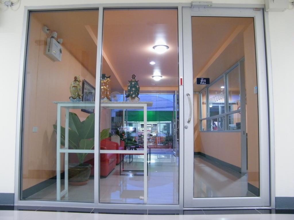 Hotel Fundee 1 Mansion à Ubon Ratchathani Extérieur photo